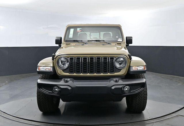 2025 Jeep Gladiator