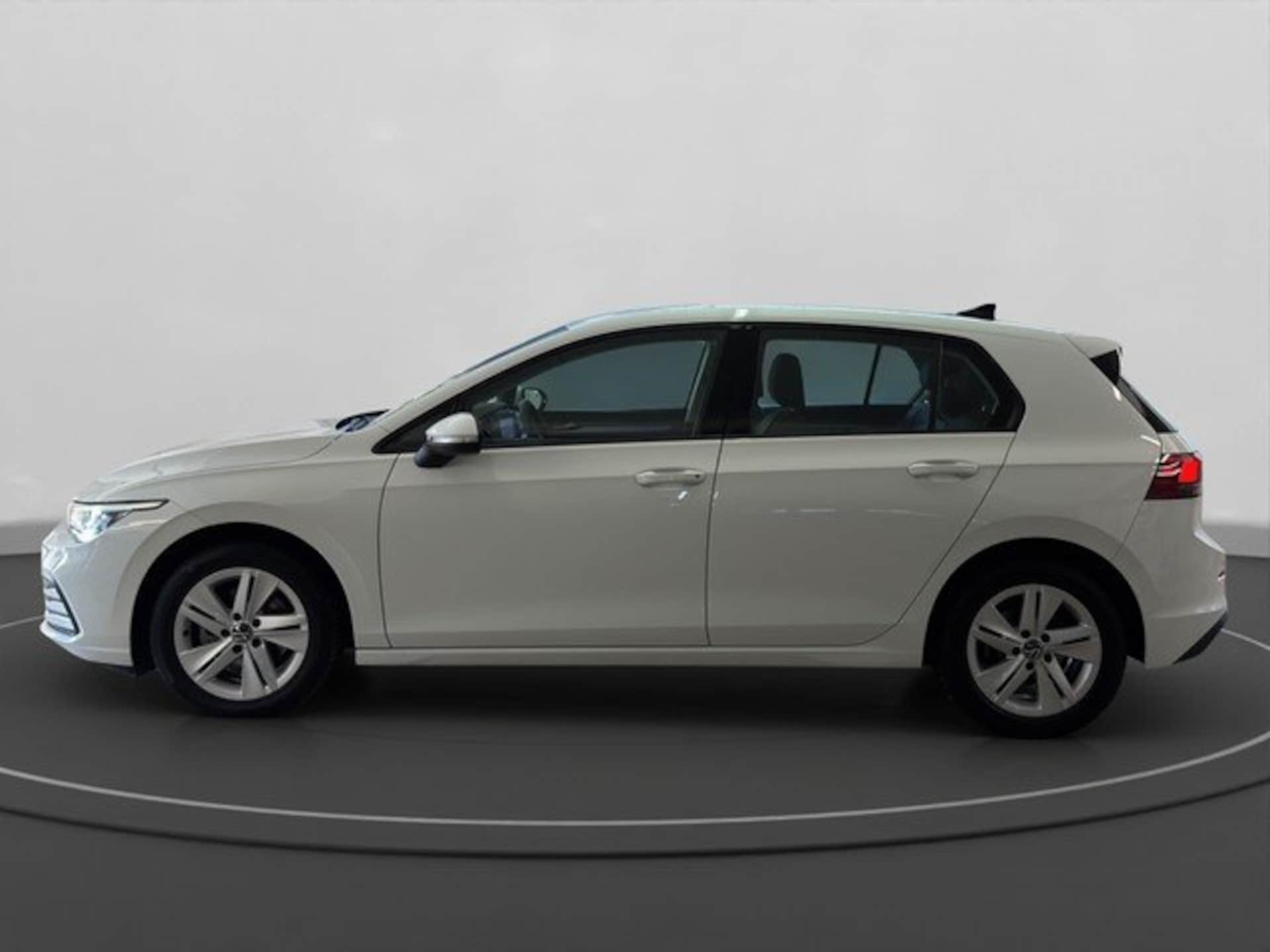 Volkswagen Golf Life