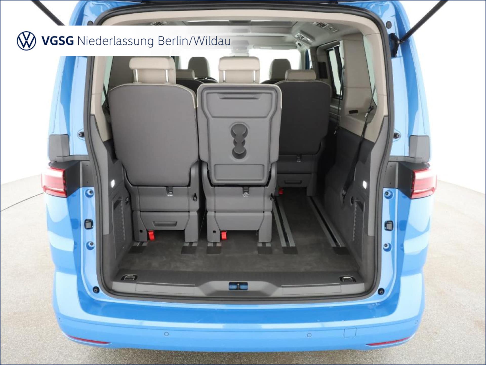 Volkswagen Multivan Basis-Modell