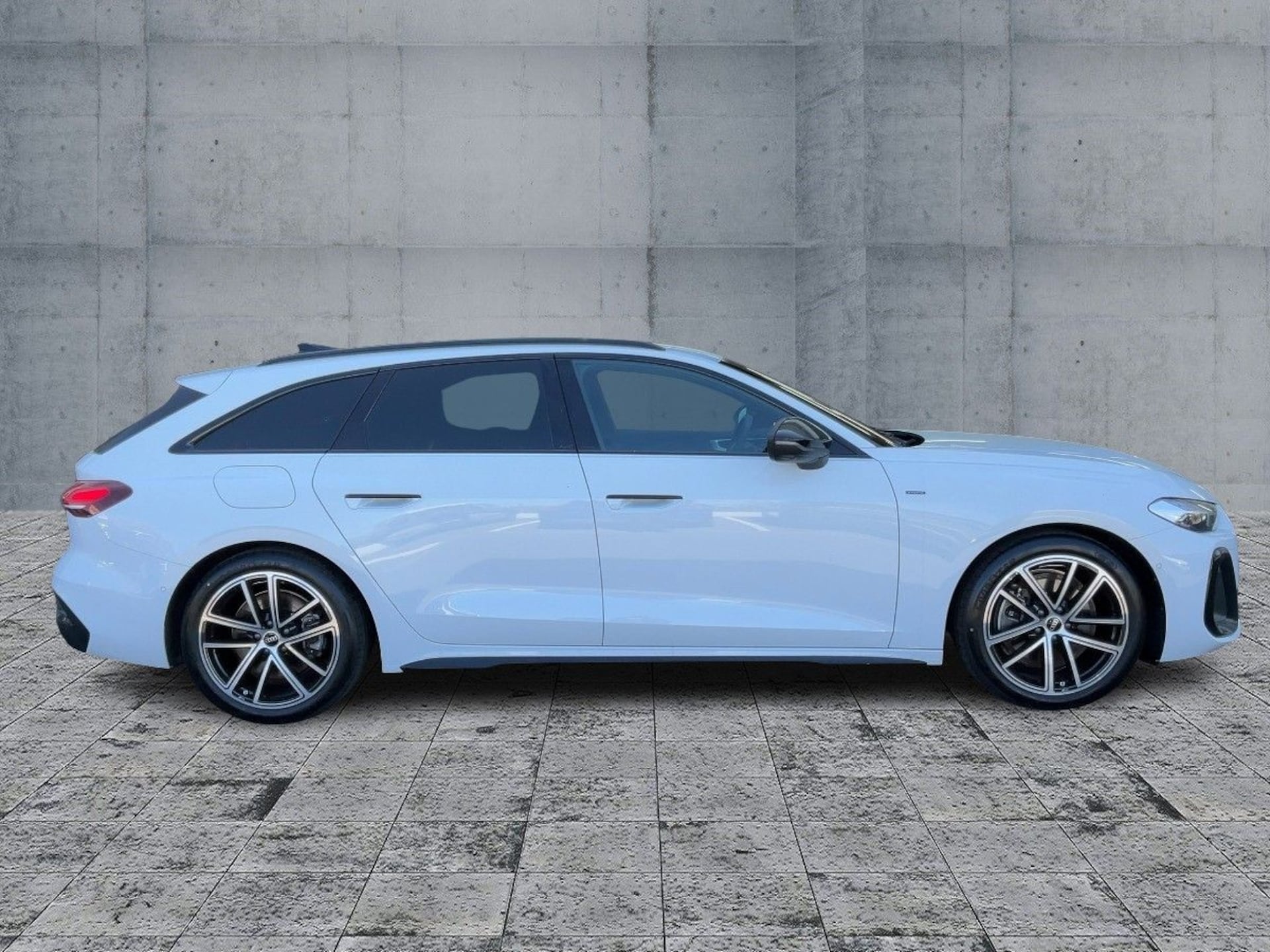 Audi A5 Avant e-hybrid