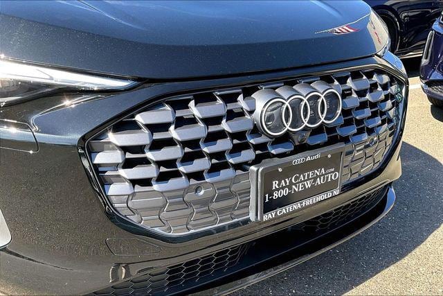 2025 Audi Q5 Premium - Photo 33