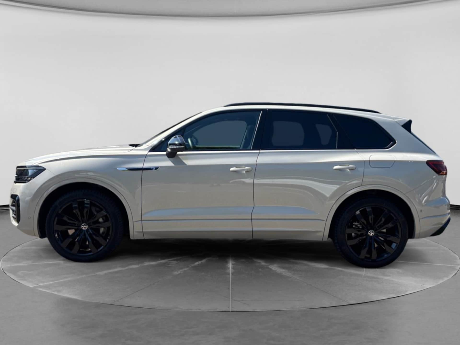 Volkswagen Touareg R