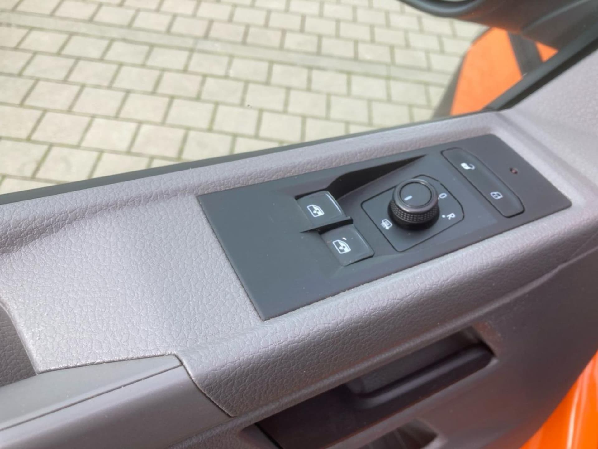 Volkswagen T6.1 Transporter Pritschenwagen Doppelkabine