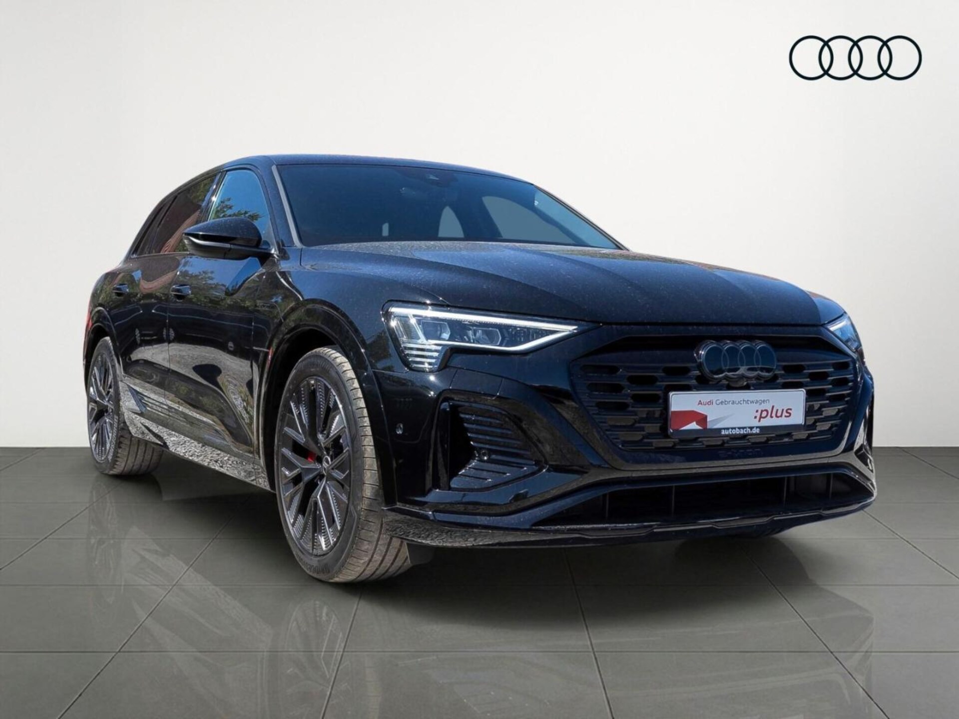Audi Q8 e-tron S line