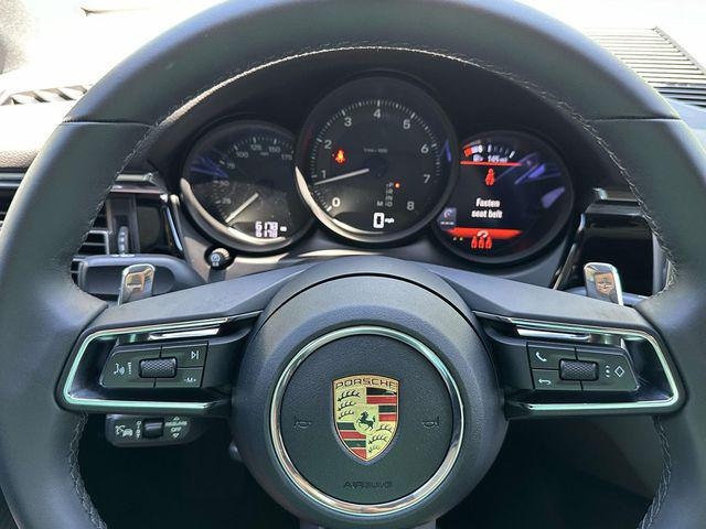 2026 Porsche Macan - Photo 21
