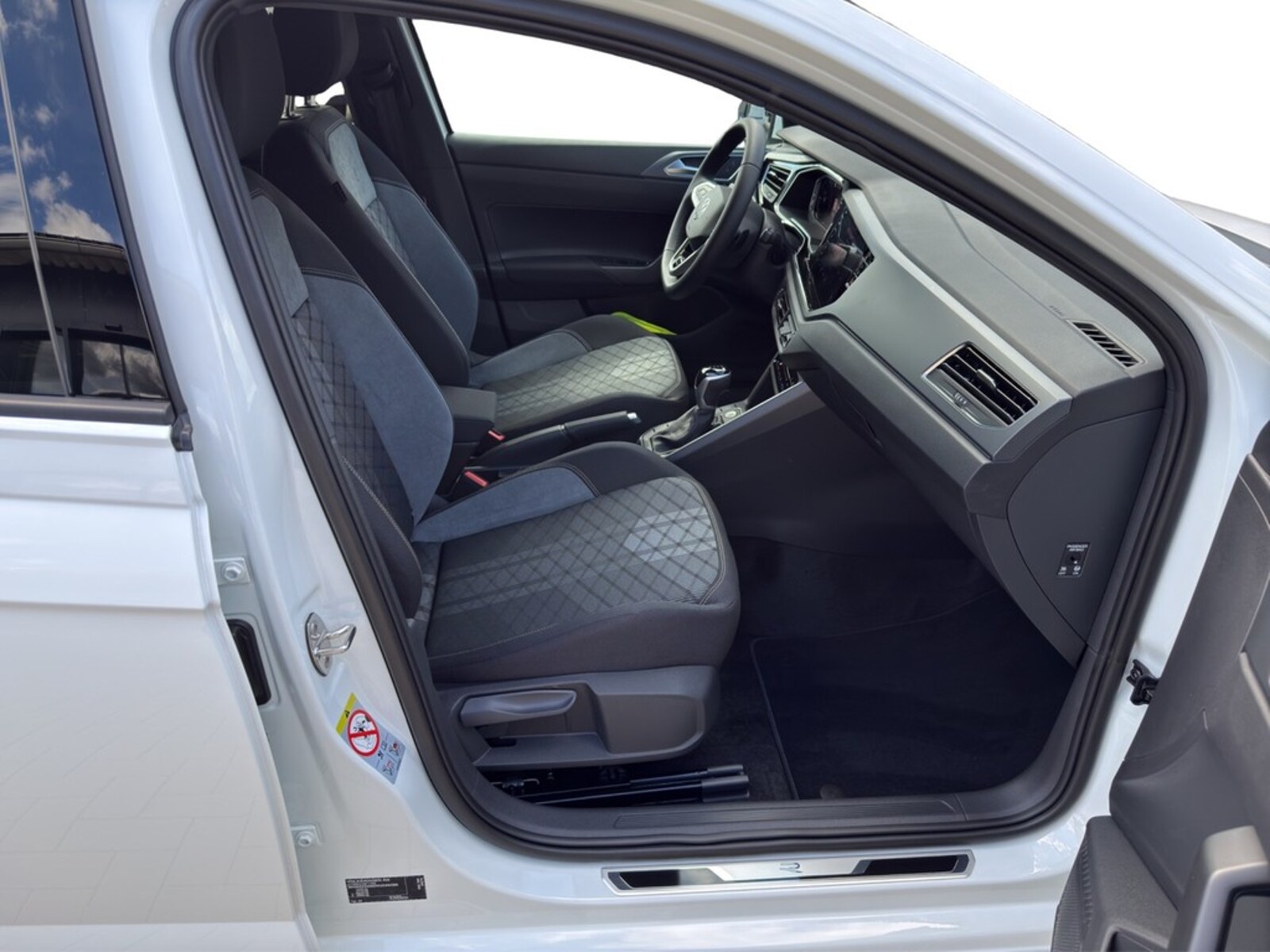 Volkswagen Polo – Bild 10