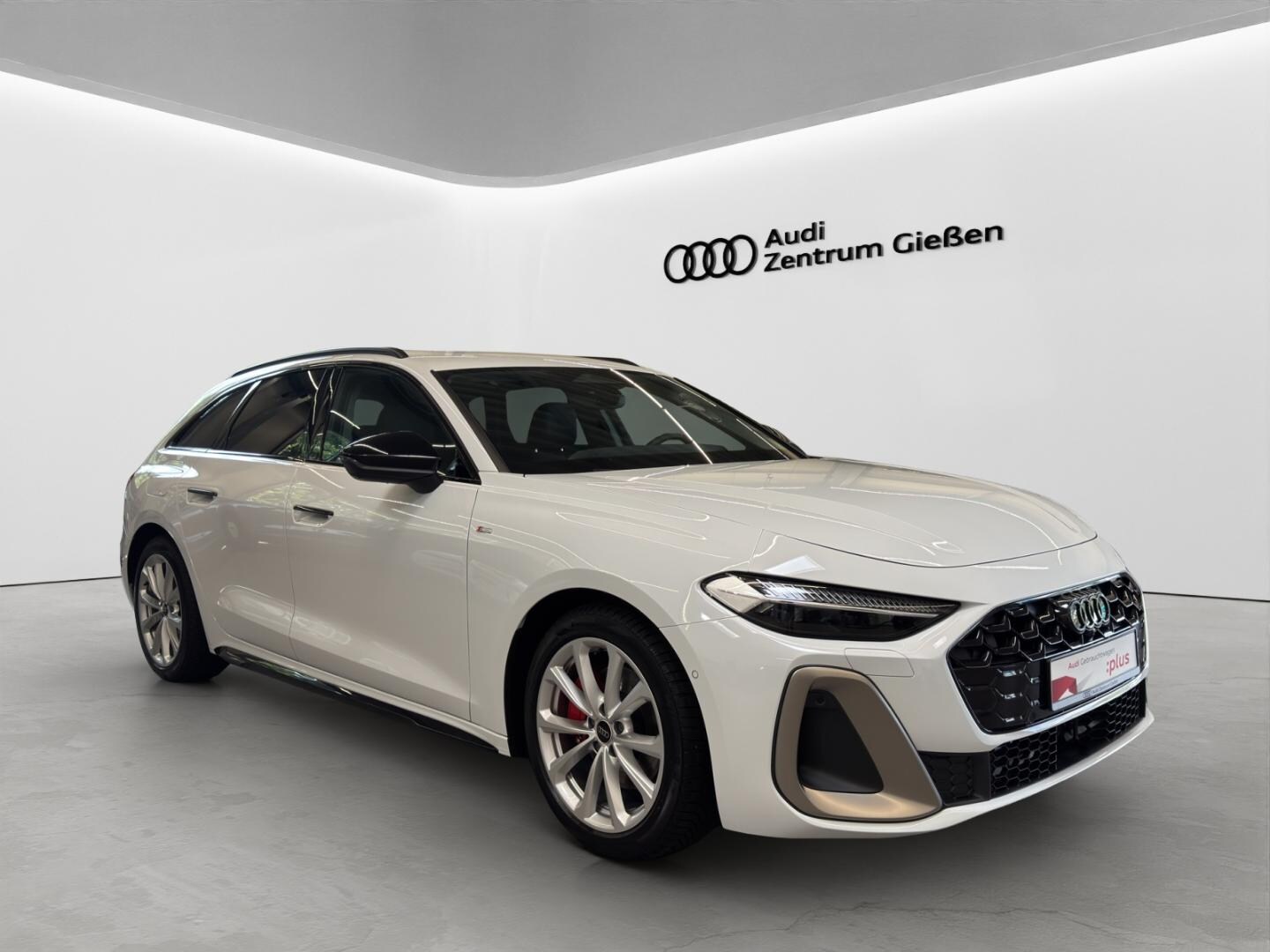 Bild über Audi A5 Avant TFSI 150 kW S tronic - für weitere Informationen kontaktieren Sie den Audi Partner