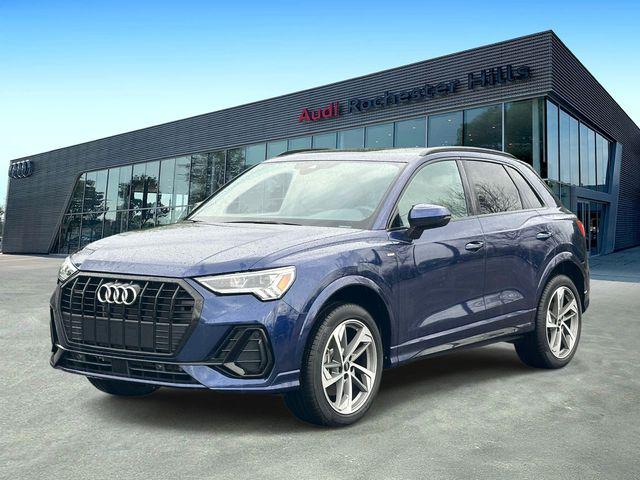 2025 Audi Q3 45 TFSI S Line Premium quattro's photo
