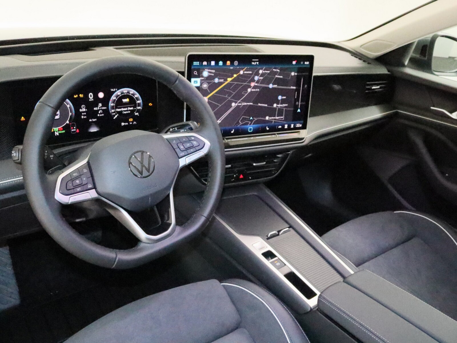 Volkswagen Passat – Bild 10