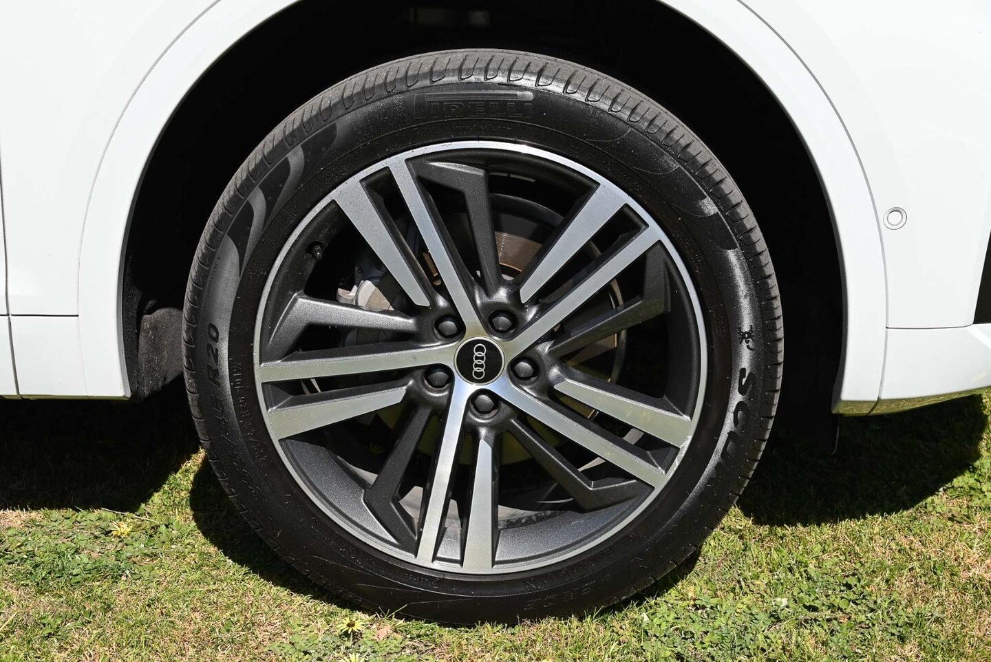 Image about Audi Q5 sport 40 TDI quattro S tronic