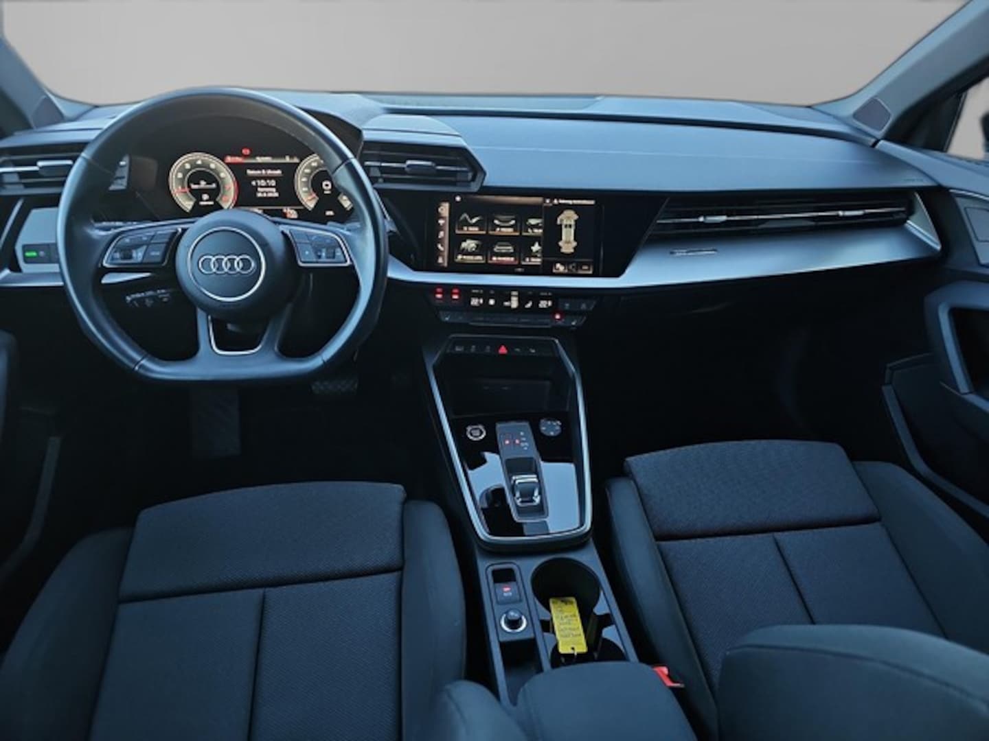 Bild über Audi A3 Sportback advanced 35 TFSI S tronic - für weitere Informationen kontaktieren Sie den Audi Partner