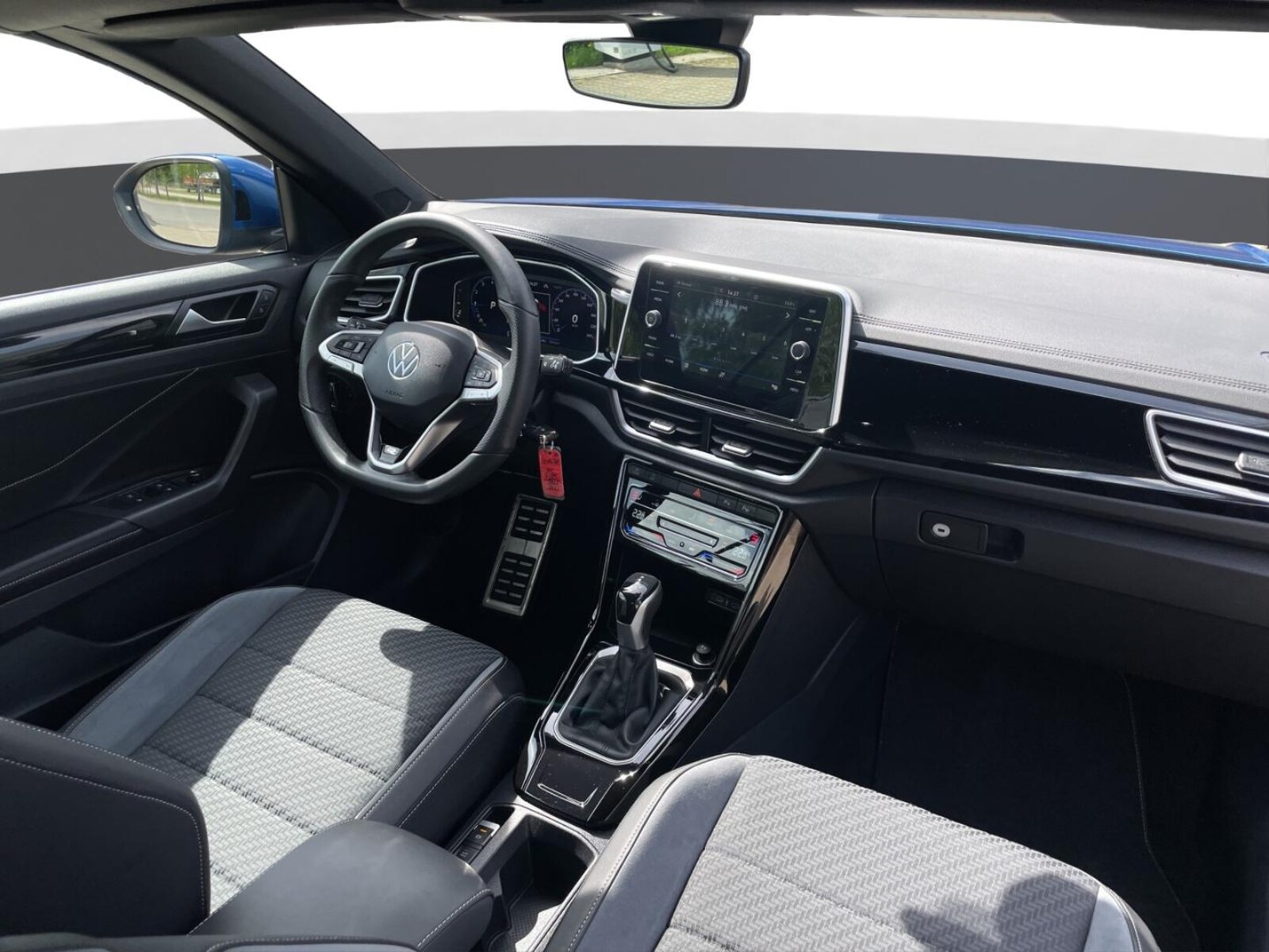 Volkswagen T-Roc Cabriolet – Bild 12