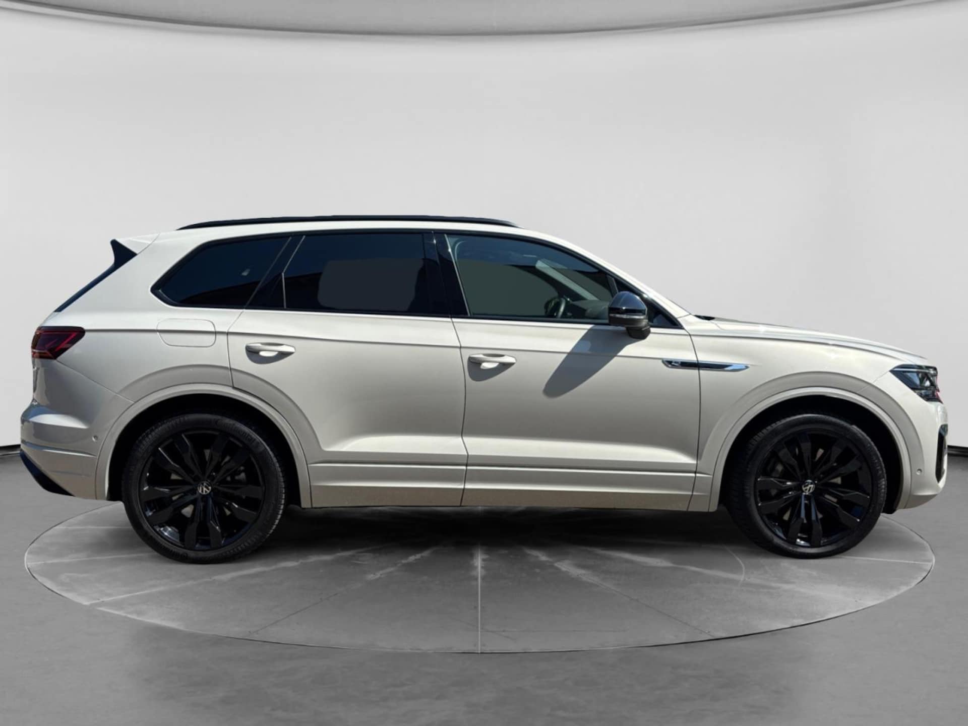 Volkswagen Touareg R