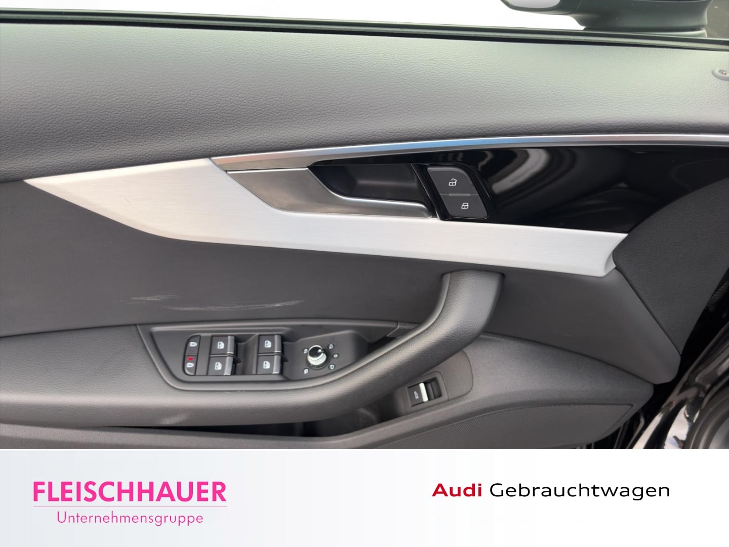 Bild über Audi A4 Avant S line 40 TFSI quattro S tronic - für weitere Informationen kontaktieren Sie den Audi Partner