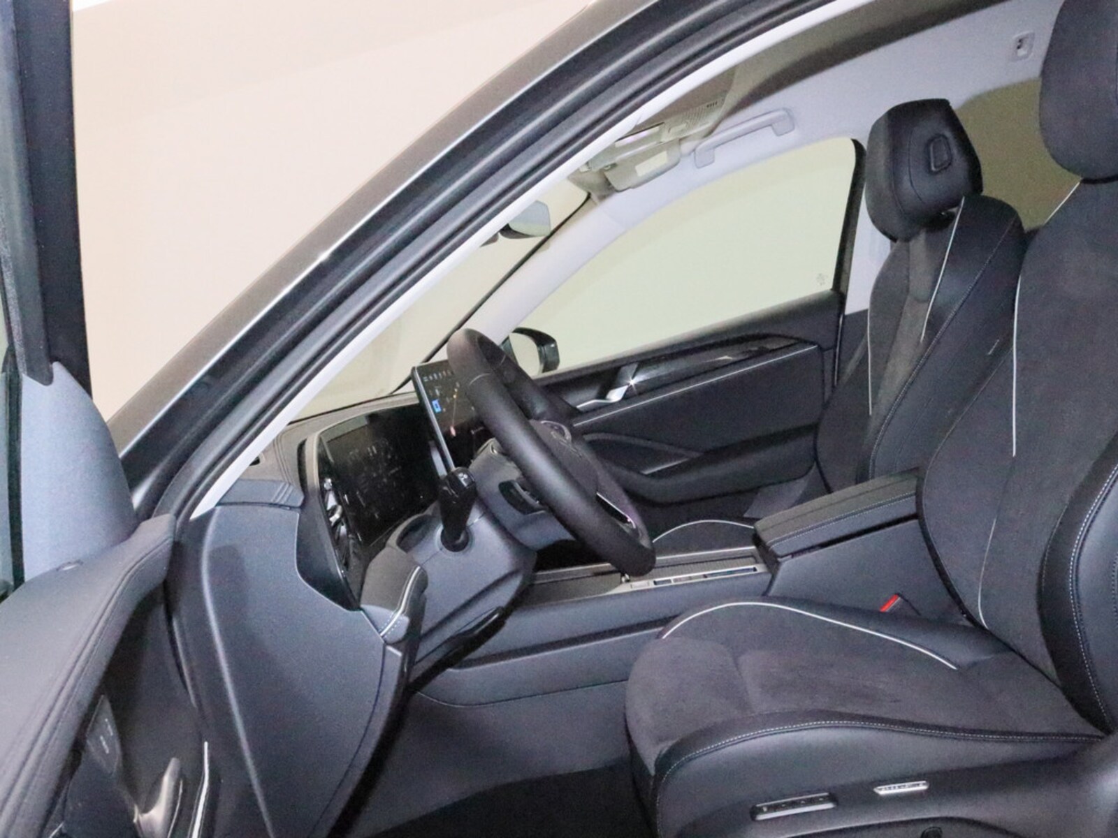 Volkswagen Passat – Bild 12