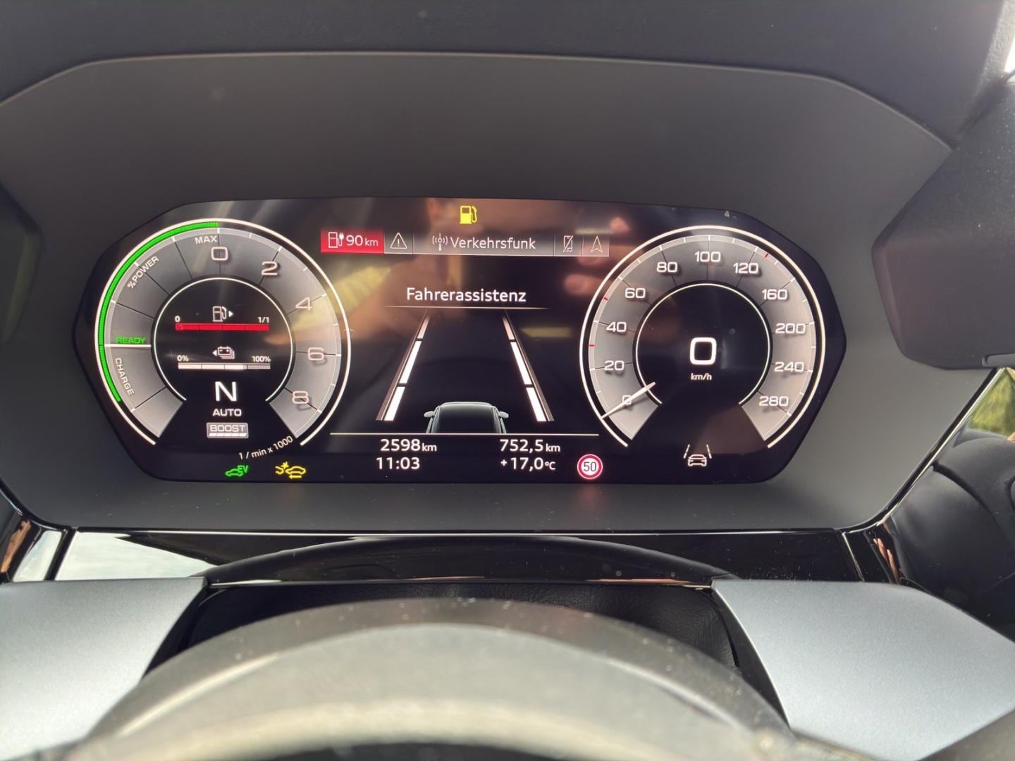 Bild über Audi A3 Sportback TFSI e 40 TFSI e S tronic - für weitere Informationen kontaktieren Sie den Audi Partner