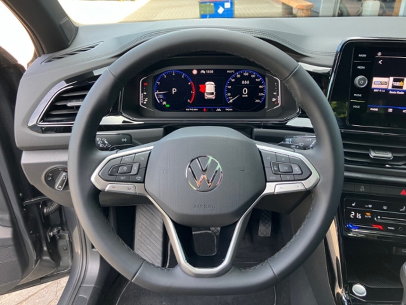Volkswagen T-Roc – Bild 13