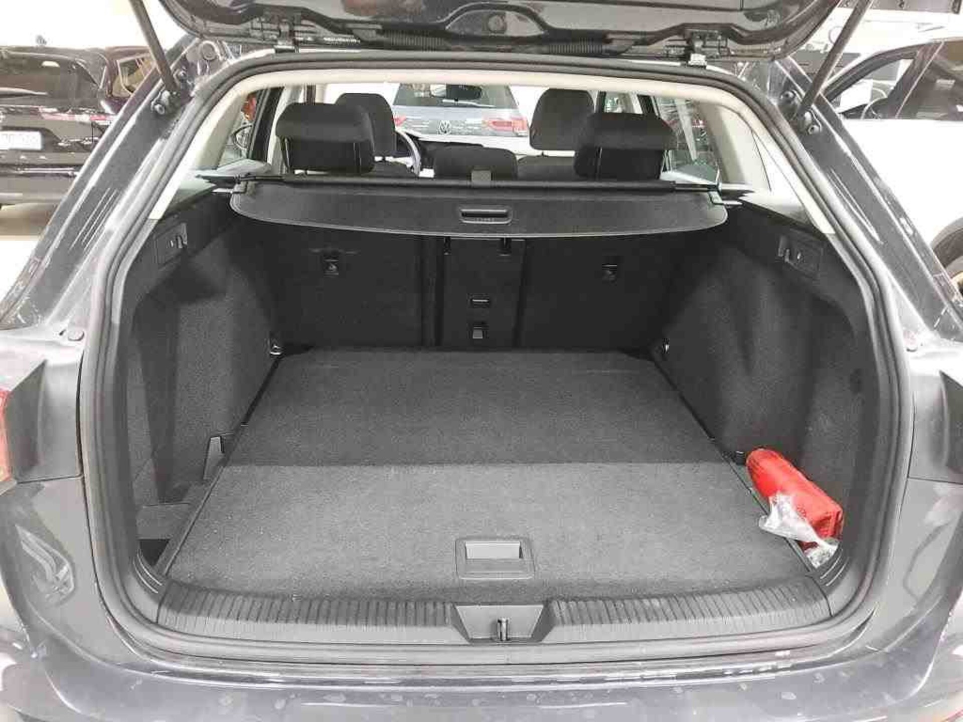 Volkswagen Golf Variant Life