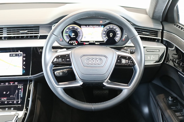 Audi A8 TFSI e 60 TFSI e quattro 340(462) kW(PS) tiptronic for more details contact your dealer