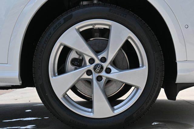 2025 Audi Q5 Premium Plus - Photo 34