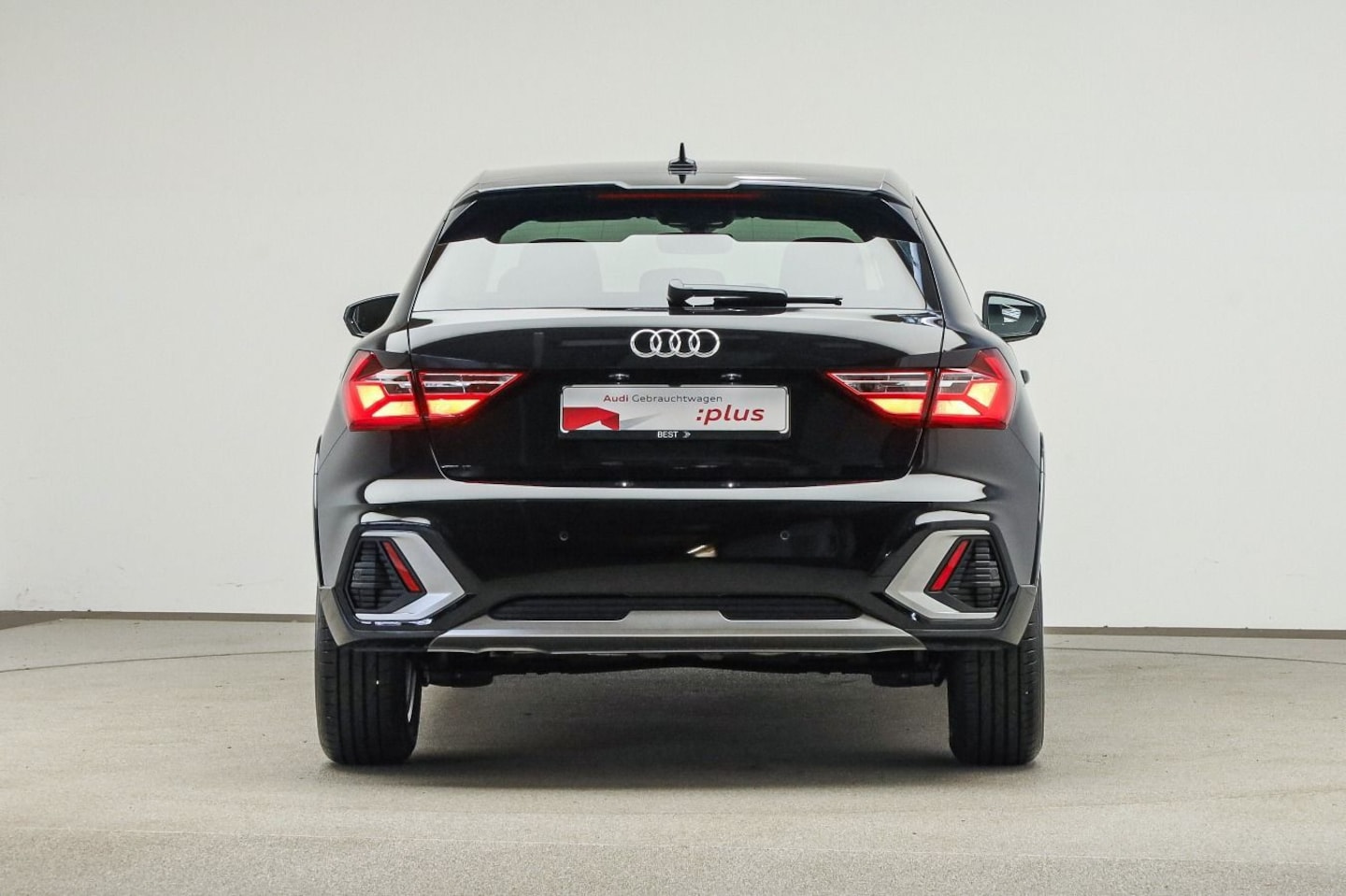 Bild über Audi A1 allstreet 30 TFSI Schaltgetriebe - für weitere Informationen kontaktieren Sie den Audi Partner