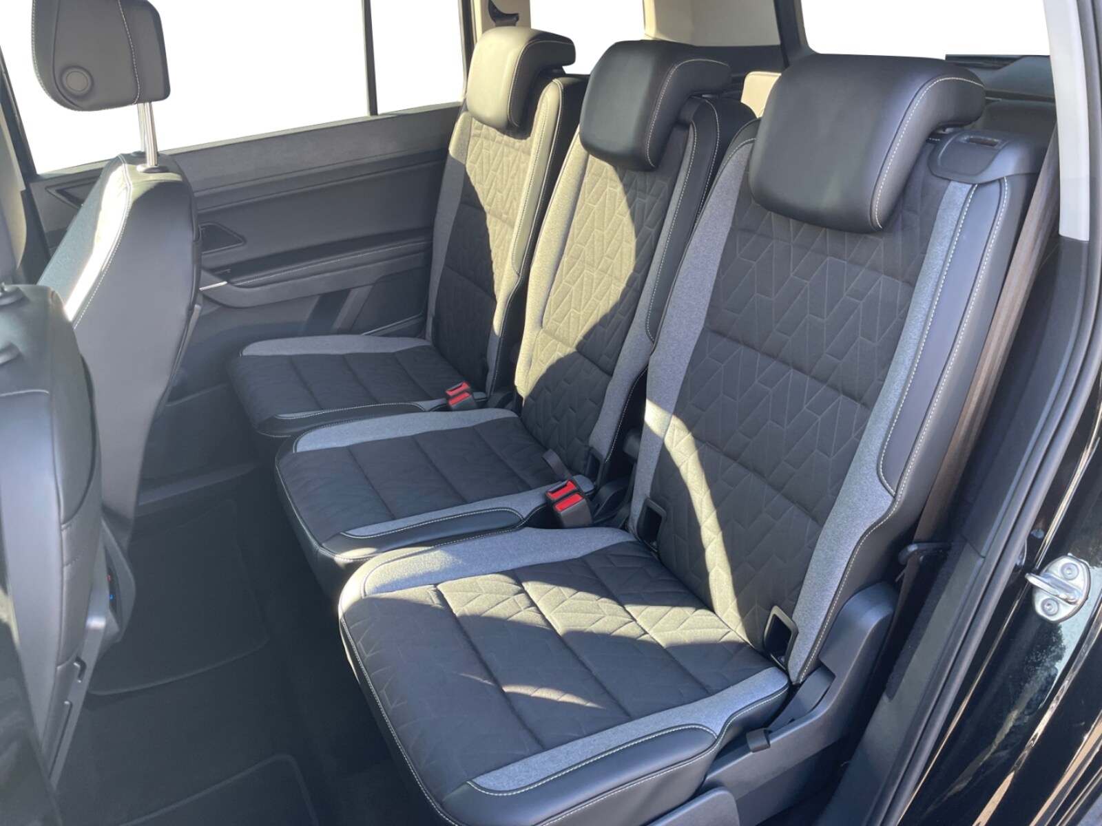 Volkswagen Touran – Bild 15