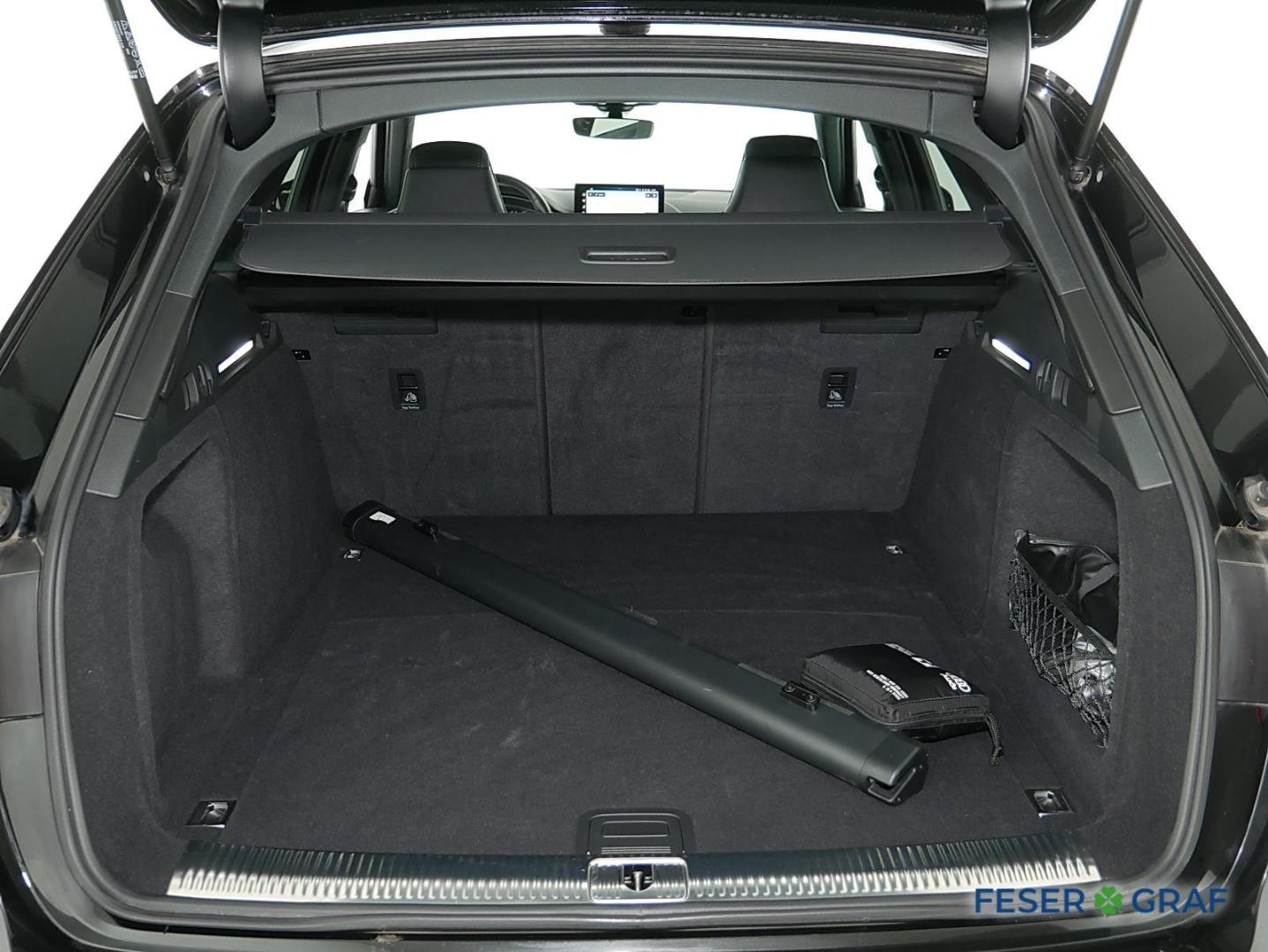 Image about Audi RS 4 Avant RS 4 Avant 331(450) kW(PS) tiptronic