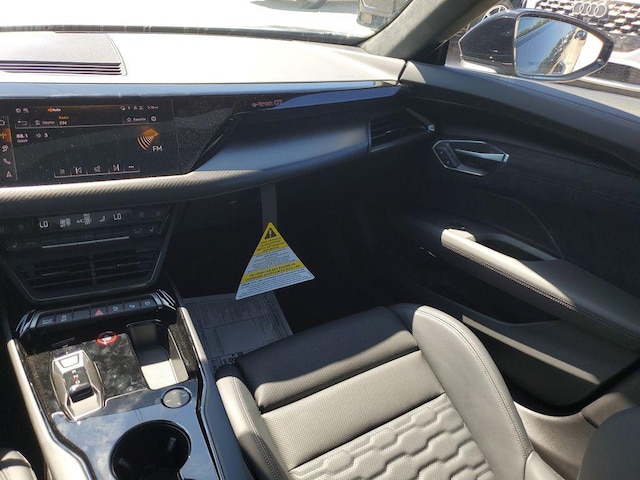 2026 Audi RS e-tron GT Performance Base - Photo 25