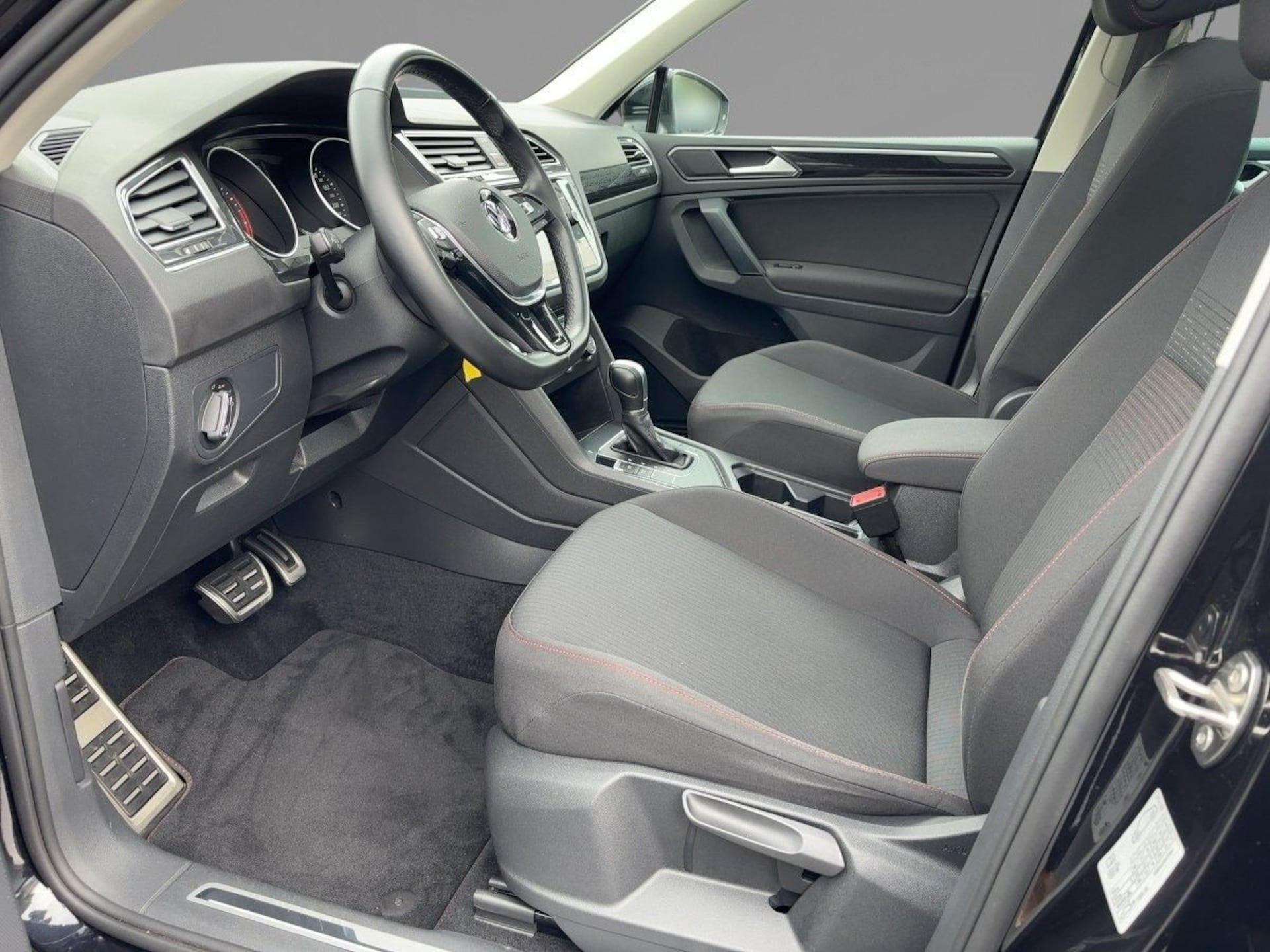 Volkswagen Tiguan SOUND