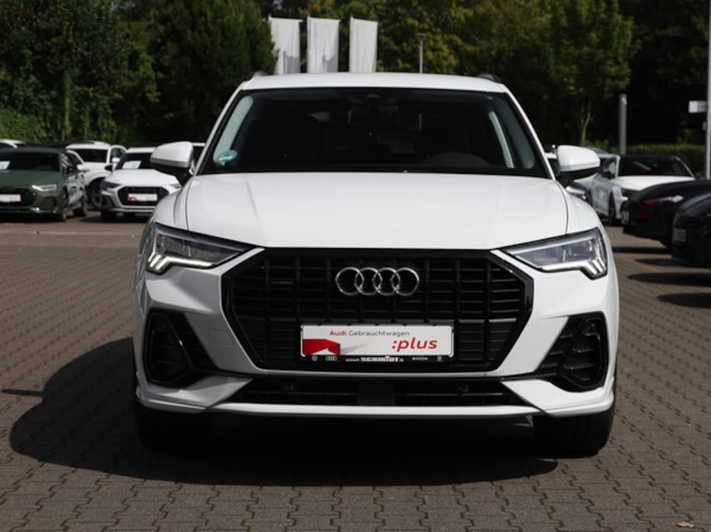Bild über Audi Q3 TFSI quattro 140 kW S tronic - für weitere Informationen kontaktieren Sie den Audi Partner