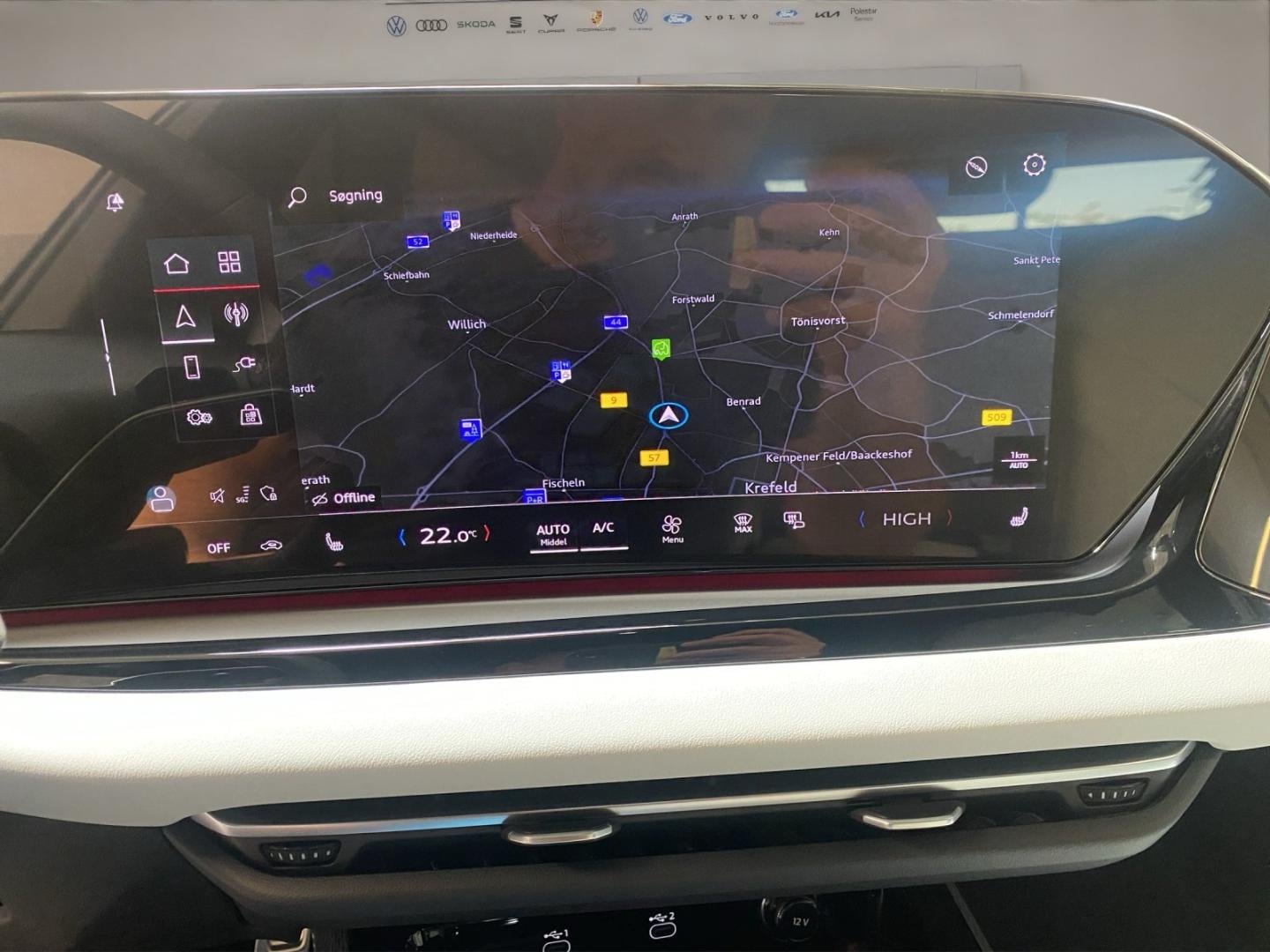 Bild über Audi A5 Limousine e-hybrid e-hybrid quattro 270 kW S tronic - für weitere Informationen kontaktieren Sie den Audi Partner