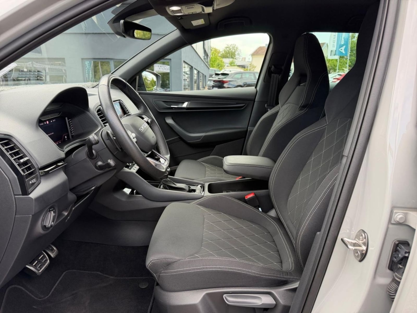 Škoda Karoq – Bild 10