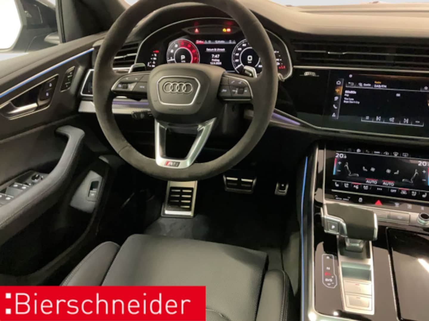 Bild über Audi RS Q8 SUV TFSI quattro 471 kW tiptronic - für weitere Informationen kontaktieren Sie den Audi Partner