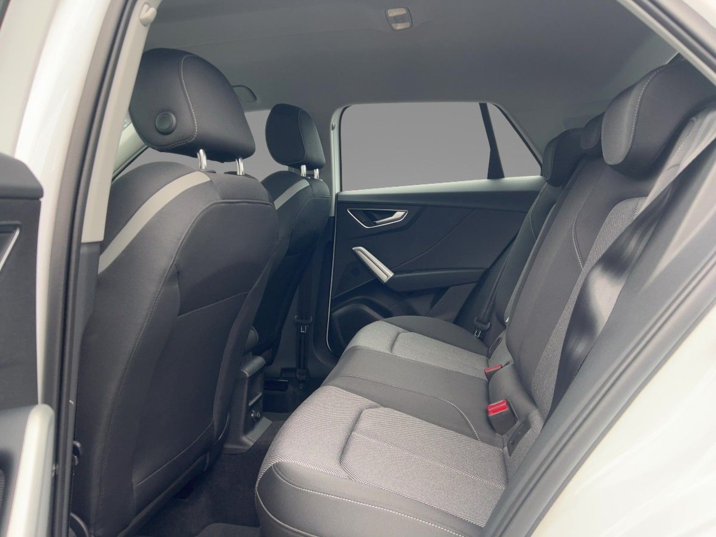 Bild über Audi Q2 S line 35 TDI S tronic - für weitere Informationen kontaktieren Sie den Audi Partner