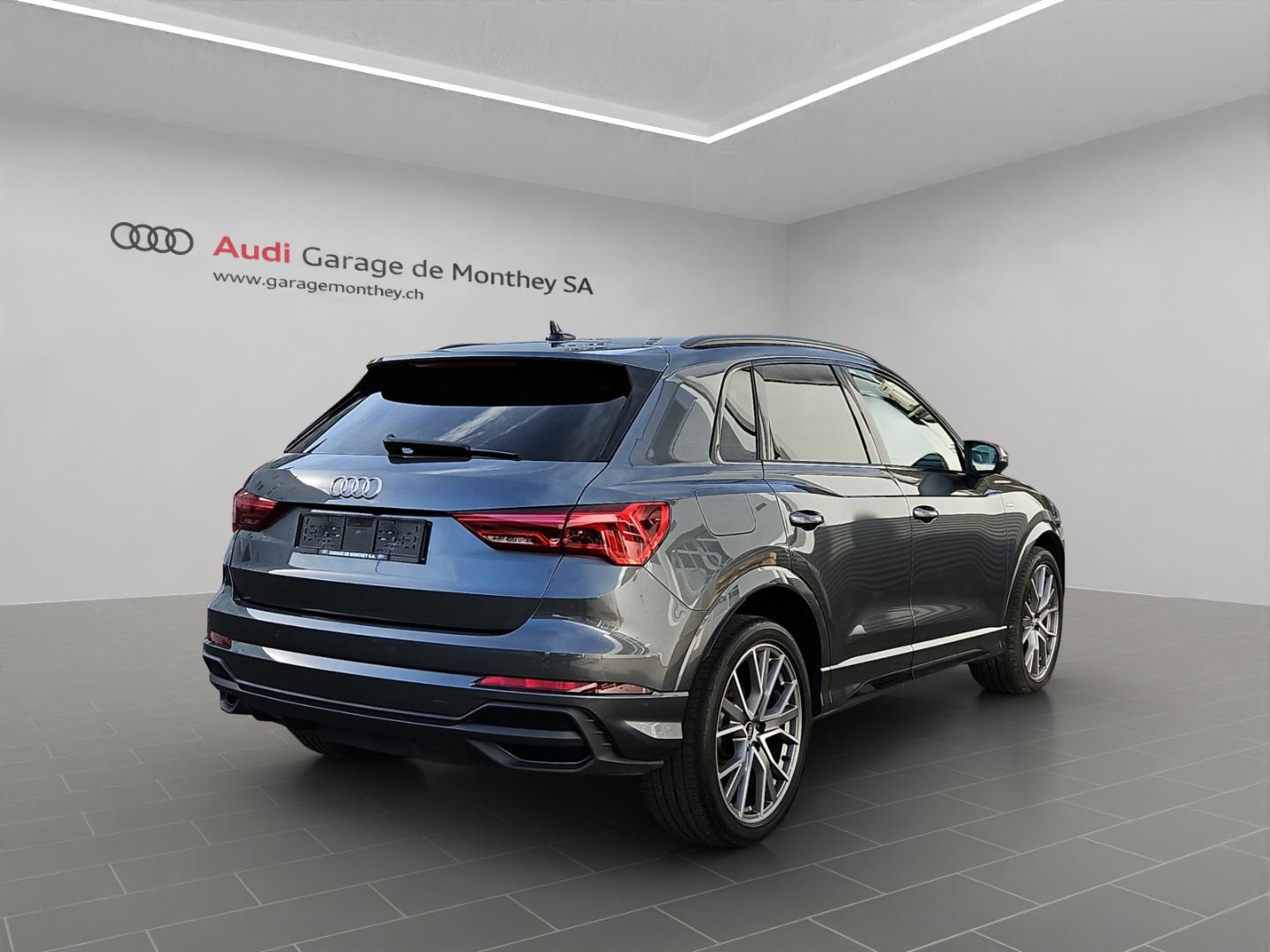 Bild über Audi Q3 Special Edition Attraction S line 35 TFSI 110 kW (150 PS) S tronic - for more details contact your dealer