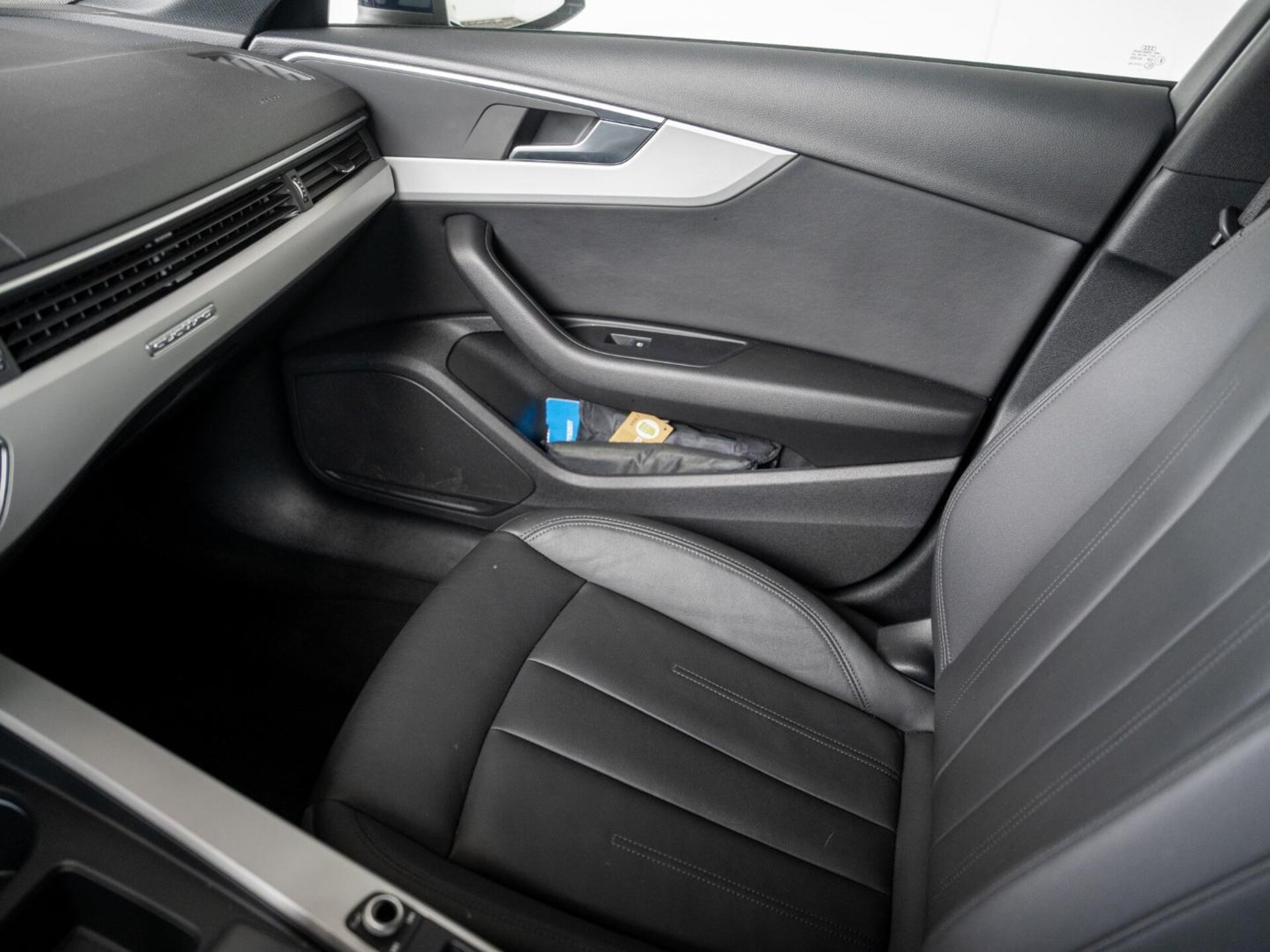 Audi A4 Avant S line