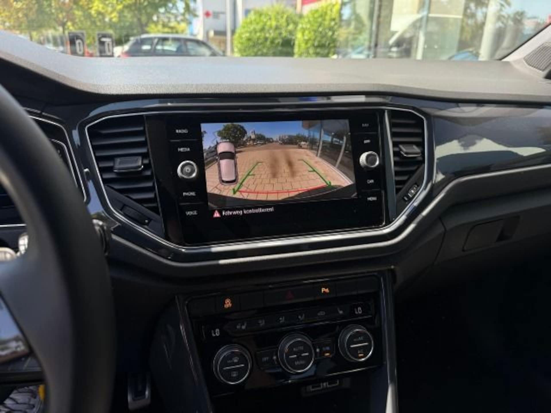 Volkswagen T-Roc Sport