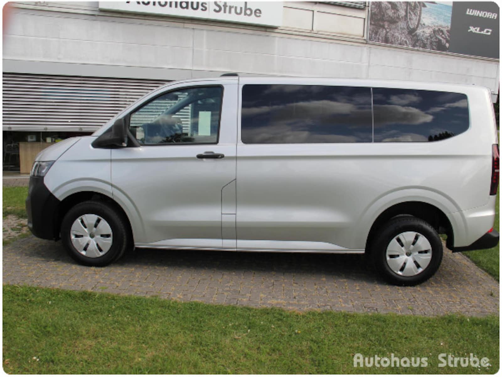 Volkswagen Caravelle – Bild 9