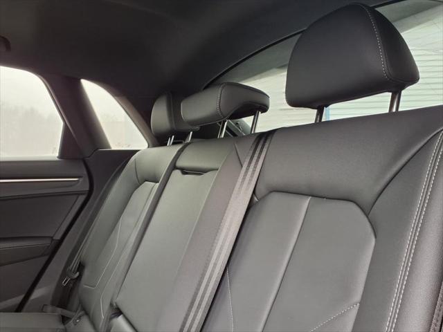 2025 Audi Q3 S Line Premium - Photo 21
