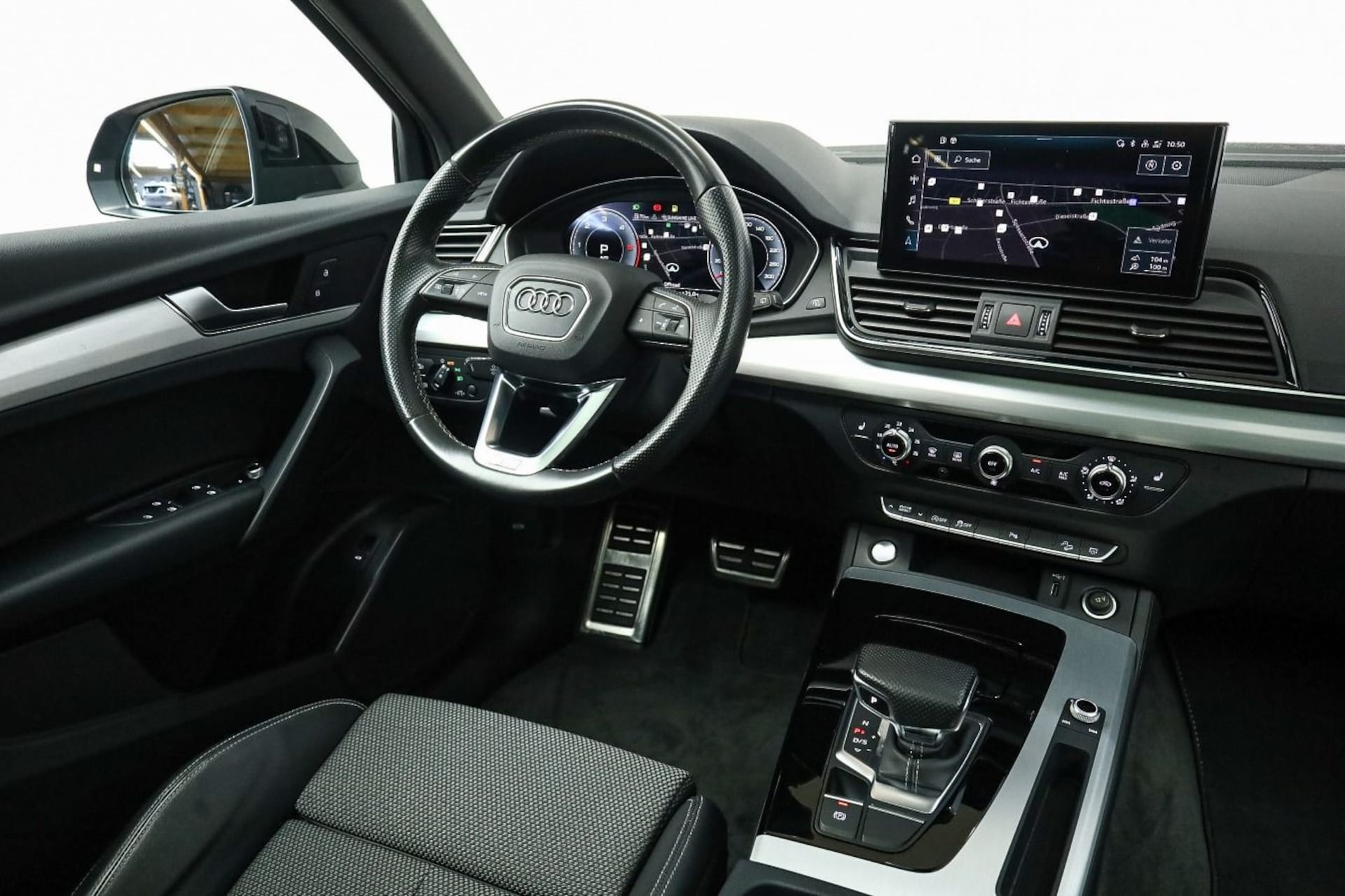 Audi Q5 SUV Advanced