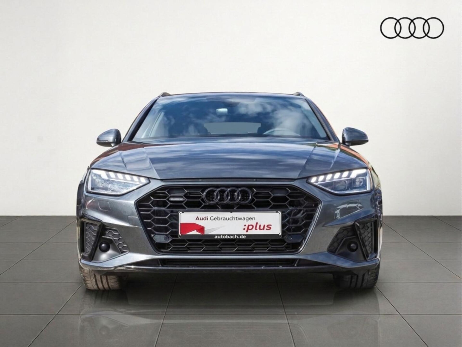 Audi A4 Avant S line