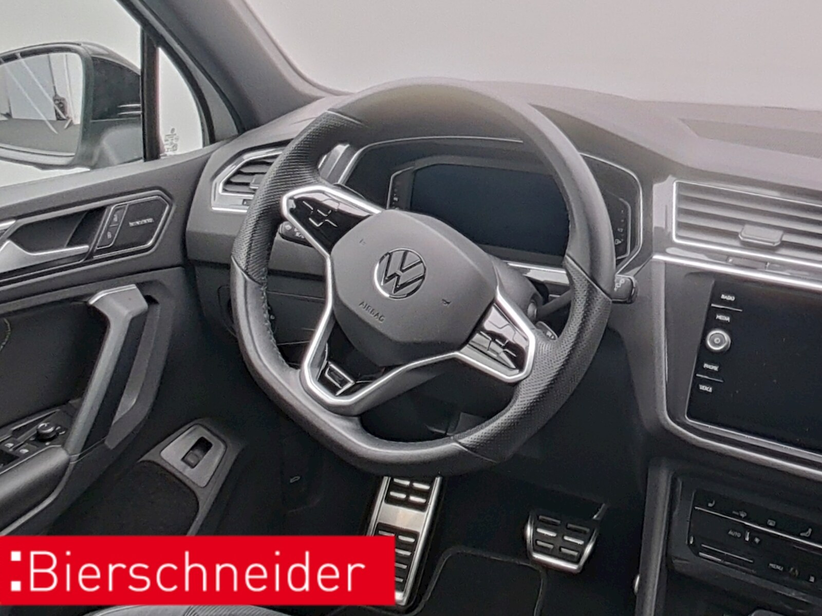 Volkswagen Tiguan – Bild 11