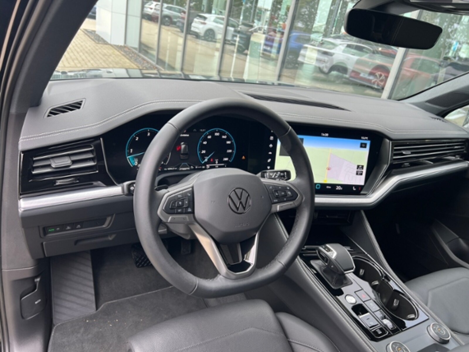 Volkswagen Touareg – Bild 8