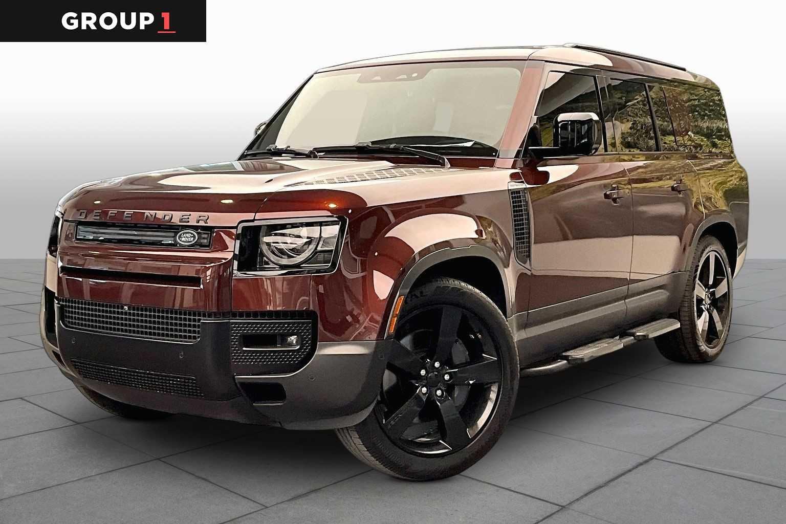 2023 Land Rover Defender First Edition's photo