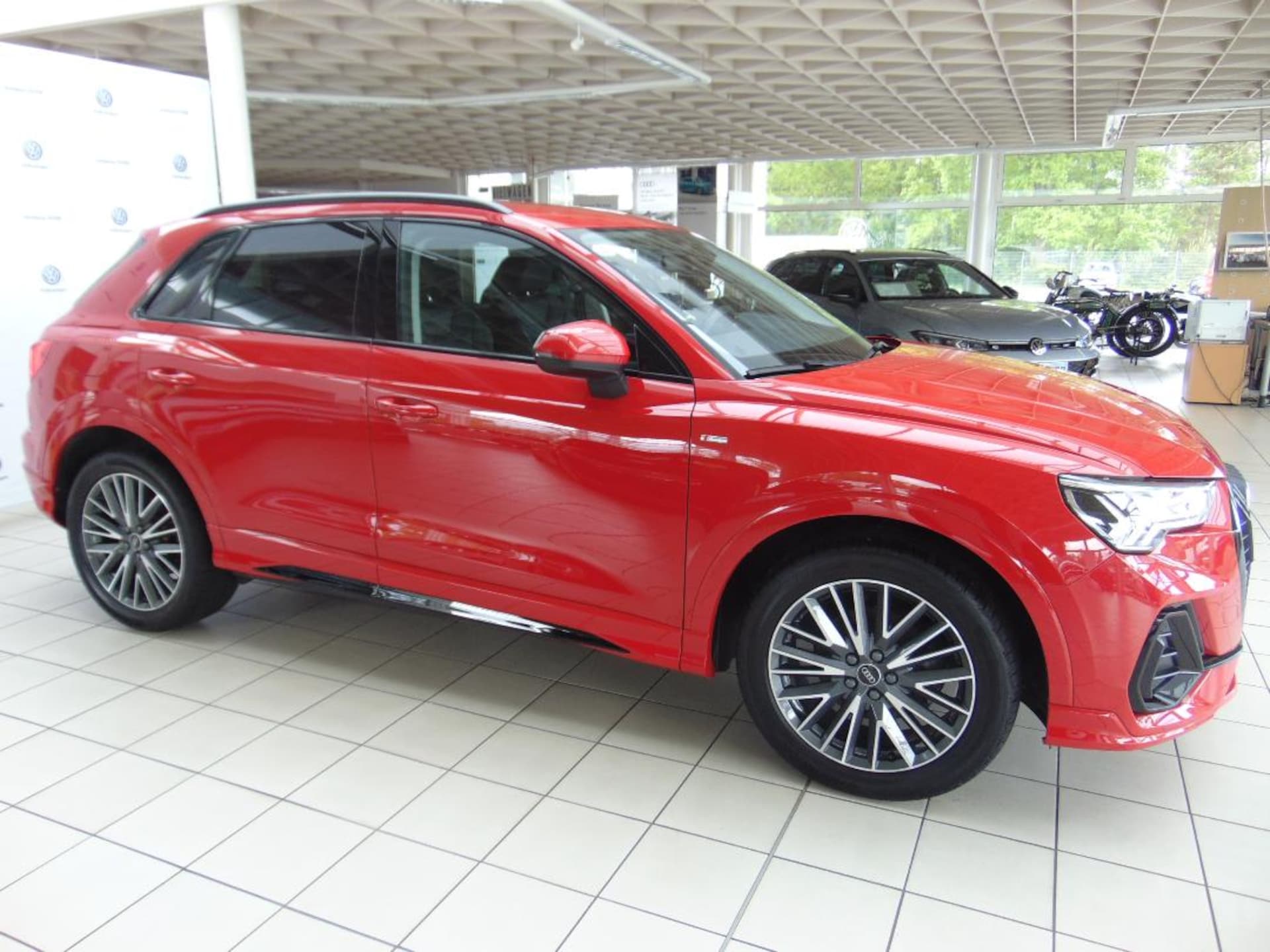 Audi Q3 SUV S line