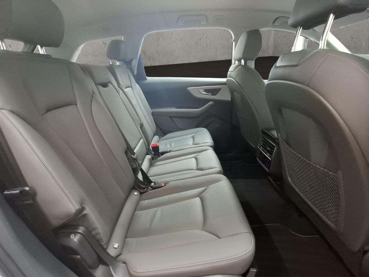 Bild über Audi Q7 SUV TDI quattro 170 kW tiptronic - für weitere Informationen kontaktieren Sie den Audi Partner