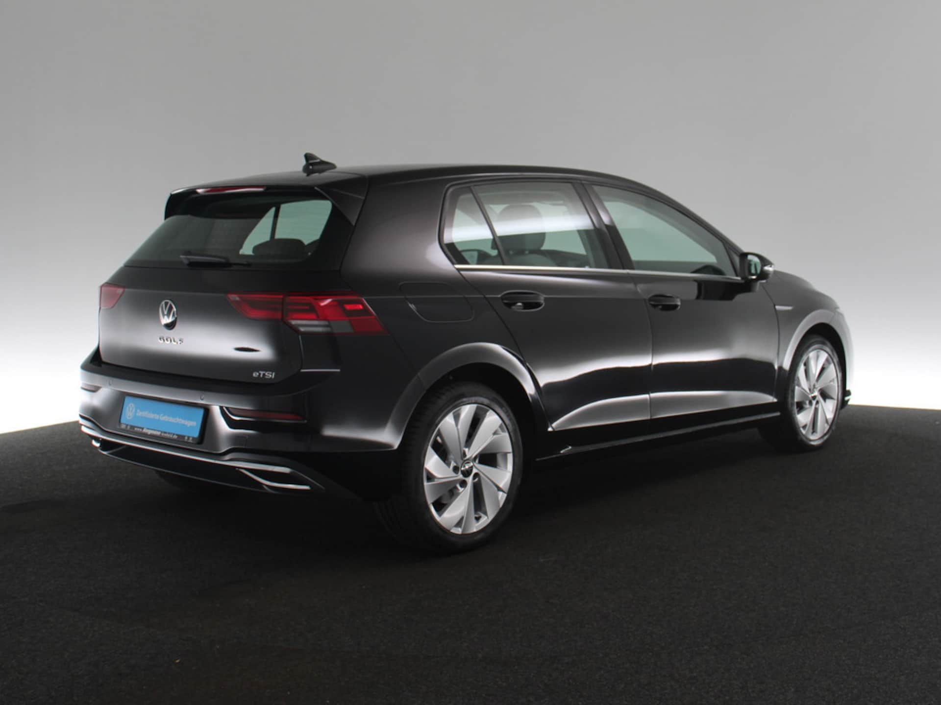 Volkswagen Golf Style