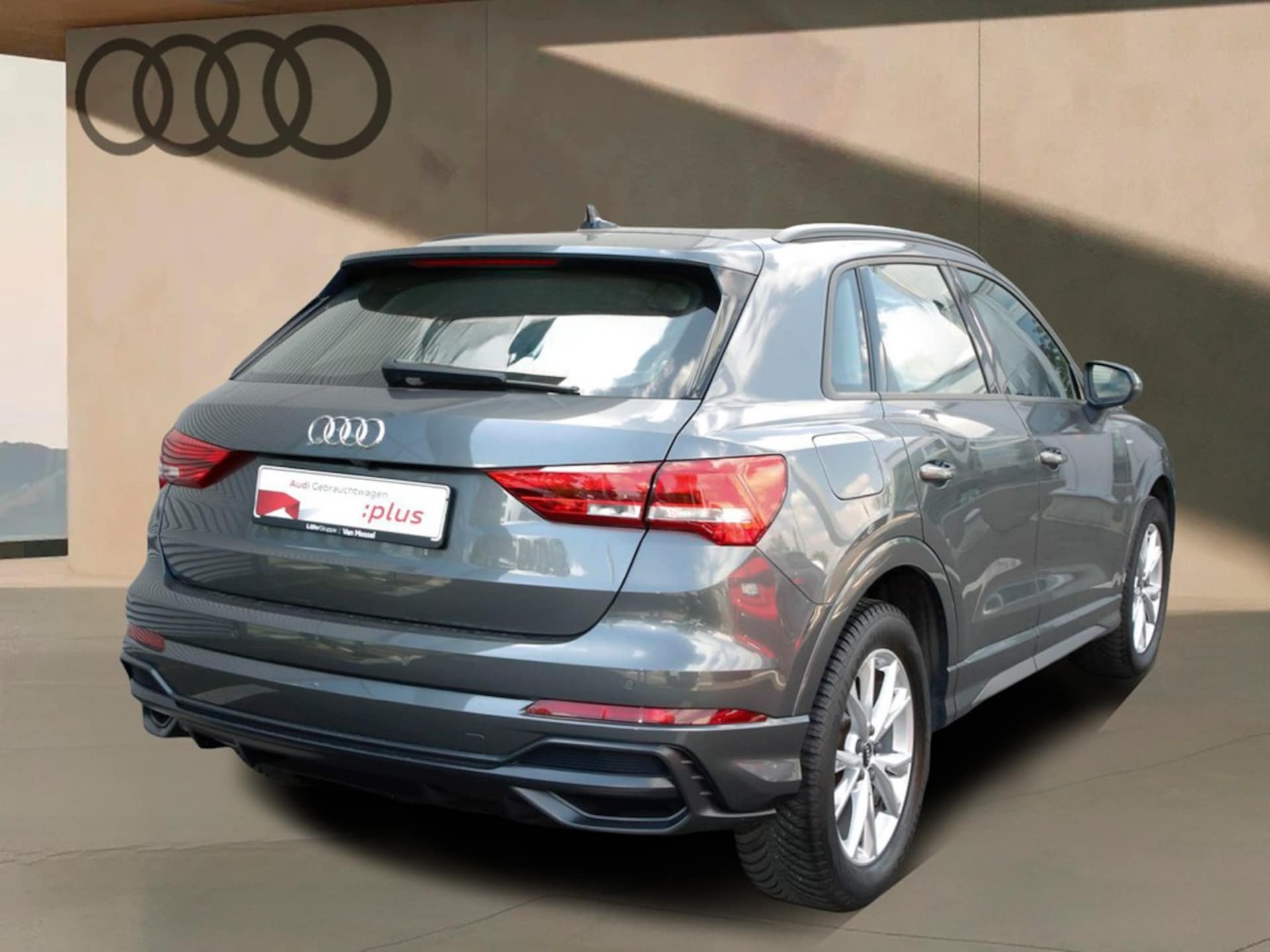 Audi Q3 SUV S line