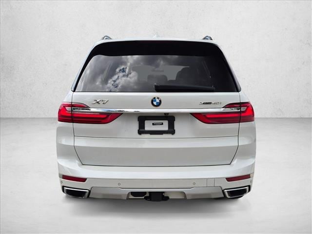 2021 BMW X7