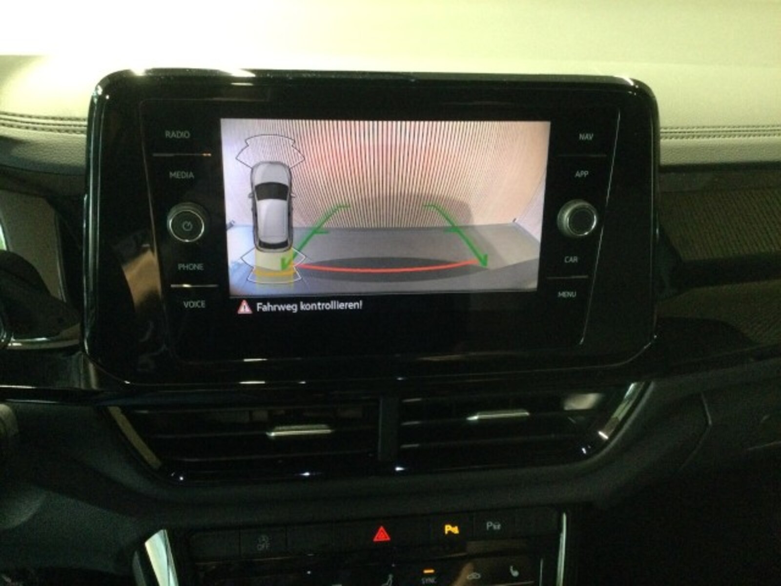 Volkswagen T-Roc – Bild 12